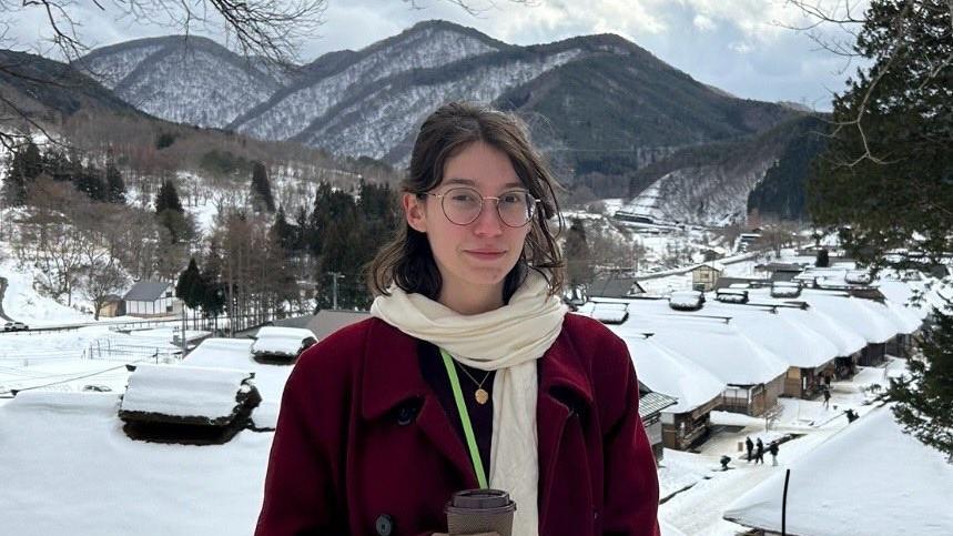 Annabelle di Lustro in Japan