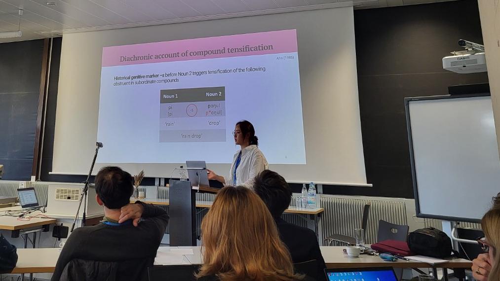 Chloe Kwon at the Nonuniformity in Morphophonology, across Frameworks Workshop
